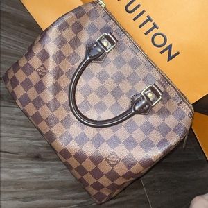 Louis Vuitton Speedy 25